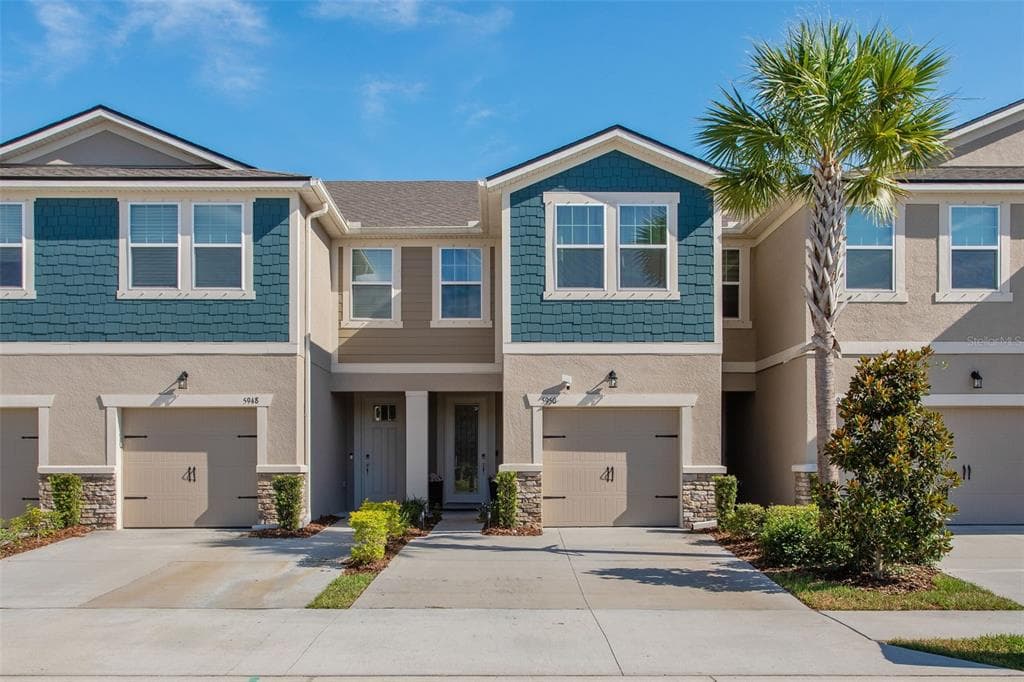 5950 GRAND SONATA AVENUE LUTZ, FL 33558