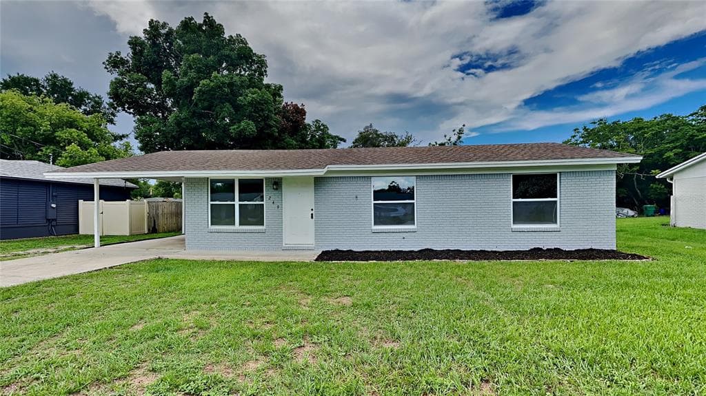 249 TORRENTO DRIVE DEBARY, FL 32713