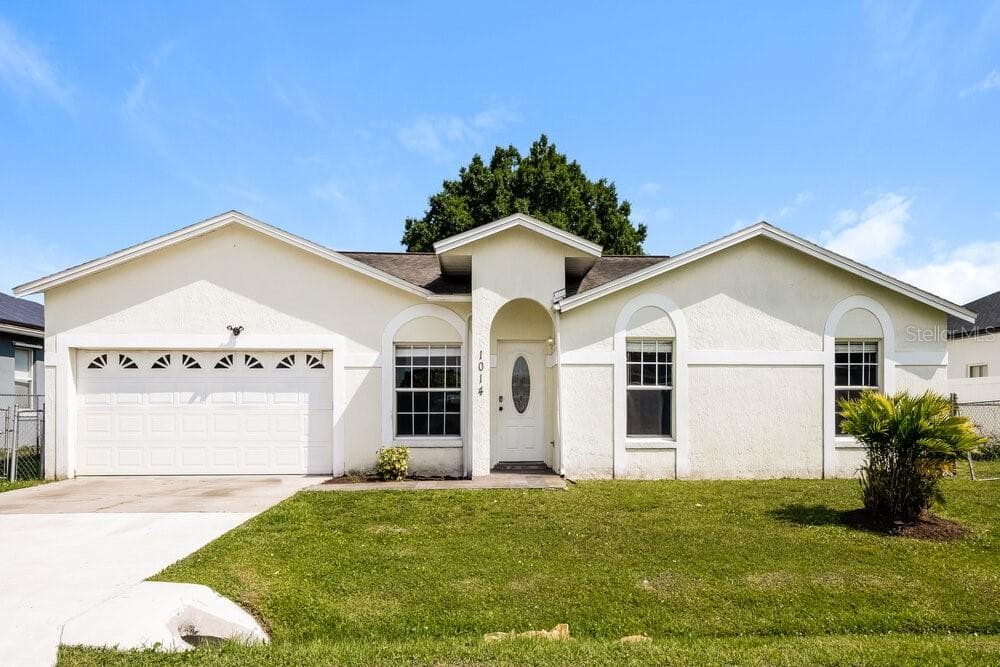 1014 DARTMOOR PLACE KISSIMMEE, FL 34758