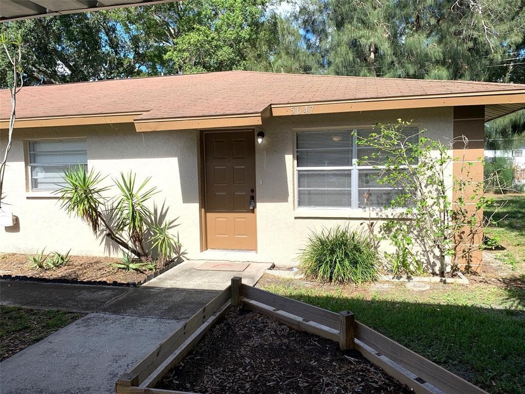 5647 N 59 TH WAY ST PETERSBURG, FL 33709