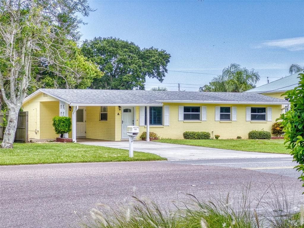 519 S PENINSULA AVENUE NEW SMYRNA BEACH, FL 32169