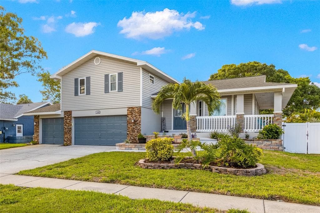 1742 VIRGINIA AVE AVENUE PALM HARBOR, FL 34683