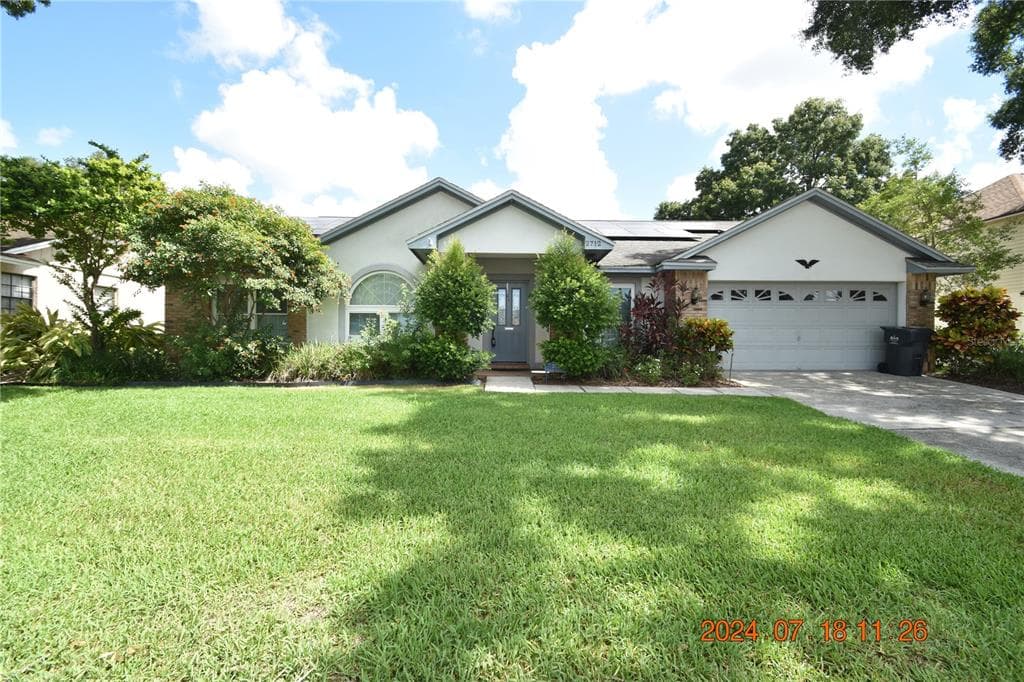 2712 FALLING LEAVES DRIVE VALRICO, FL 33596