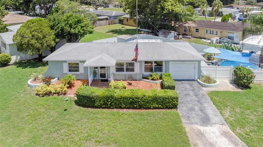 2485 53RD STREET N ST PETERSBURG, FL 33710