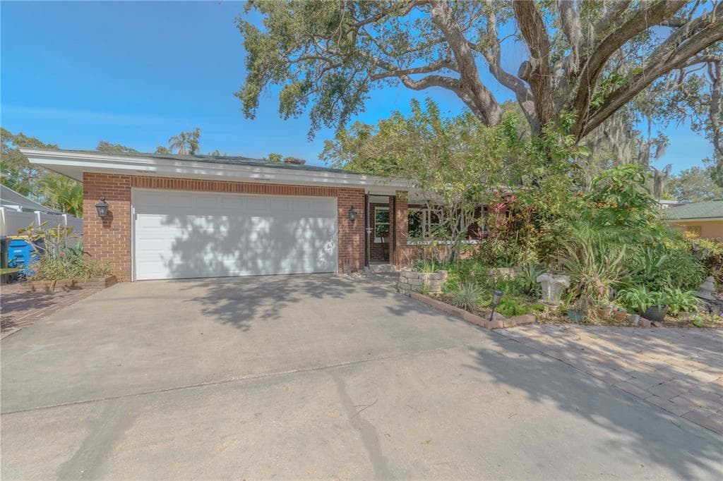 3310 SAN BERNADINO STREET CLEARWATER, FL 33759