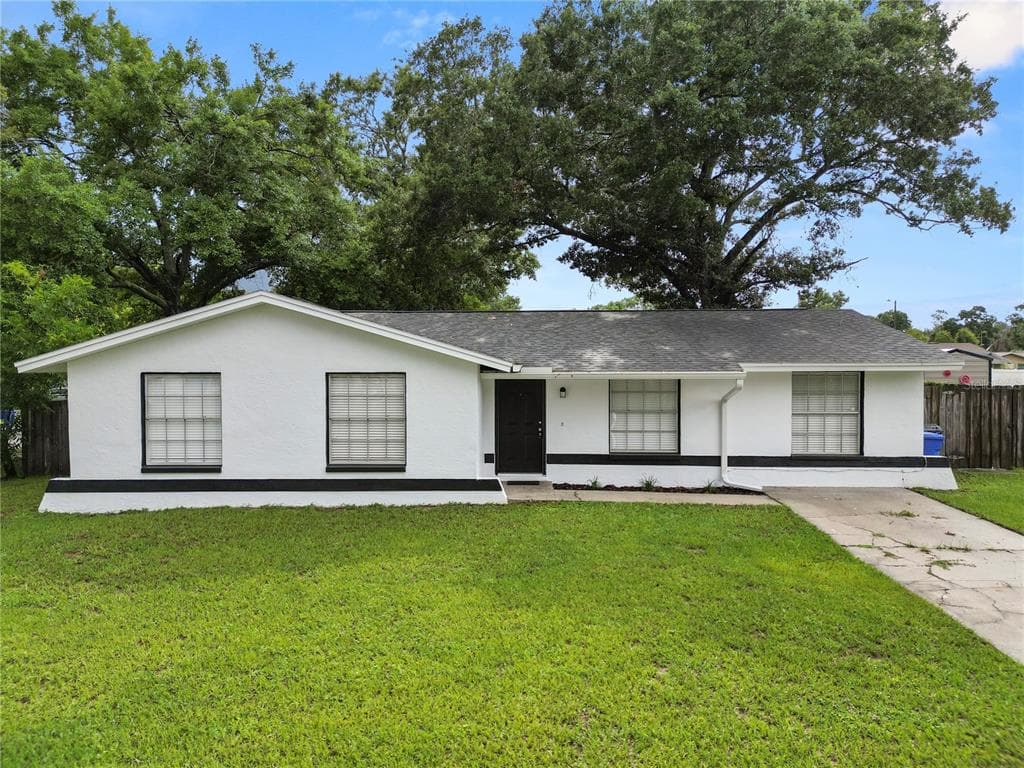 914 SUTHERLAND CIRCLE VALRICO, FL 33594