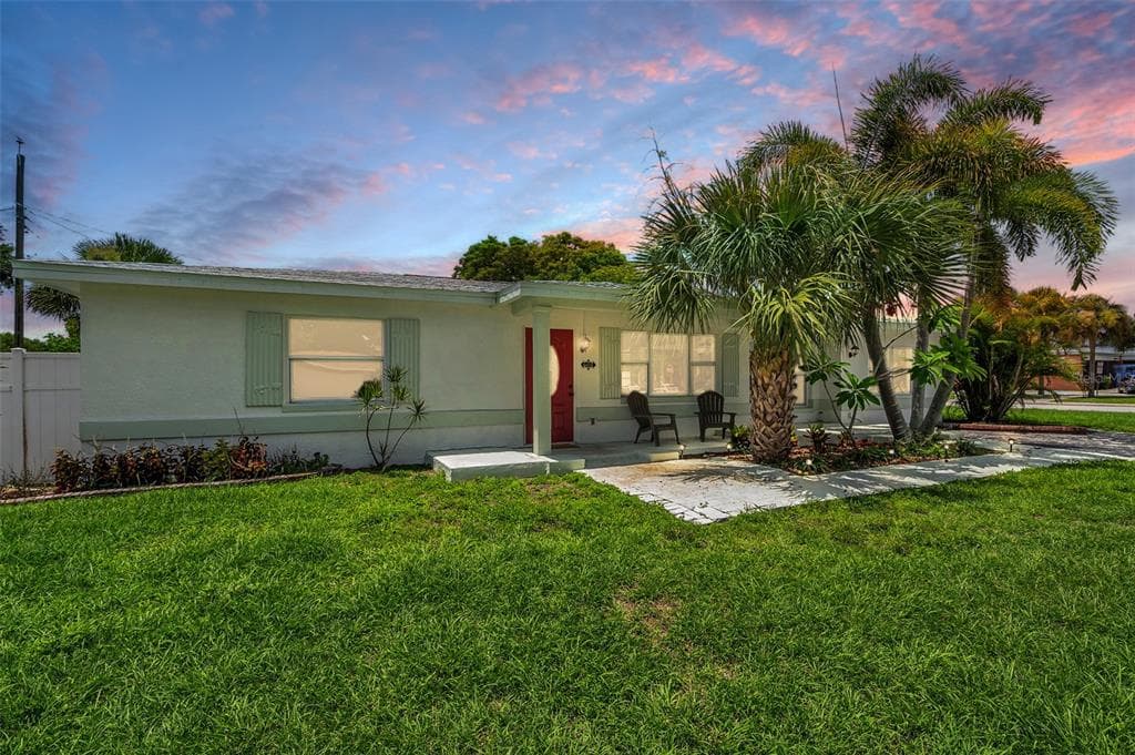6198 49TH AVENUE N KENNETH CITY, FL 33709