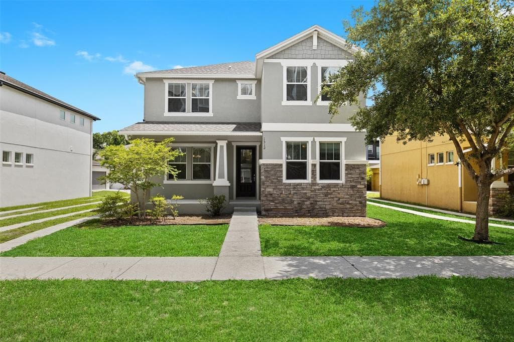 1512 W FIG STREET