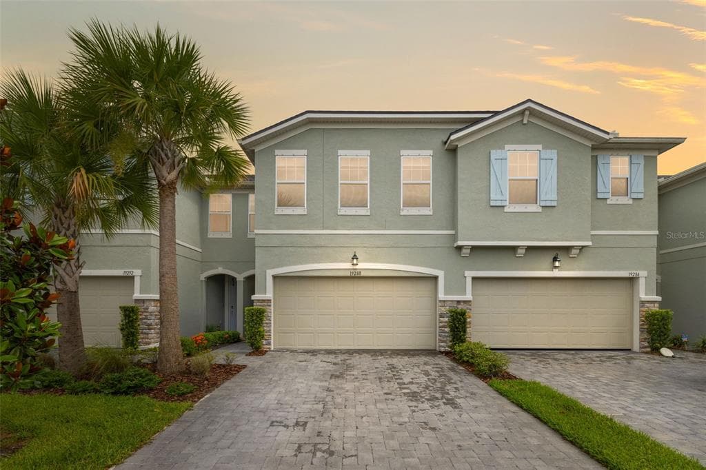 19288 BLUE POND DRIVE LUTZ, FL 33558