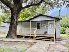 4604 BOOKER T DRIVE TAMPA, FL 33610