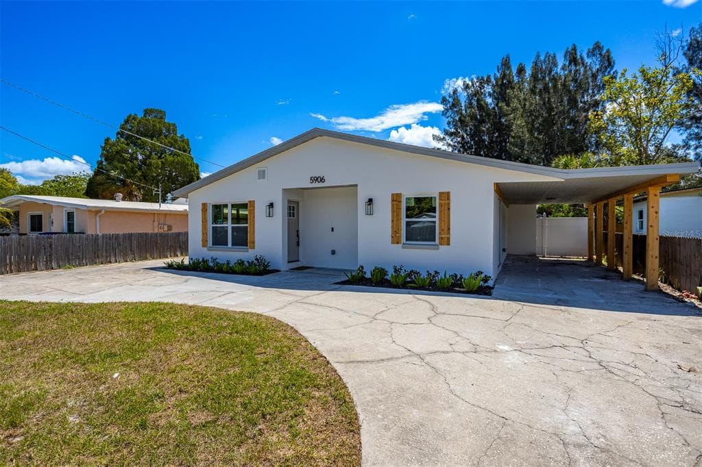 5906 S MANHATTAN AVENUE TAMPA, FL 33616
