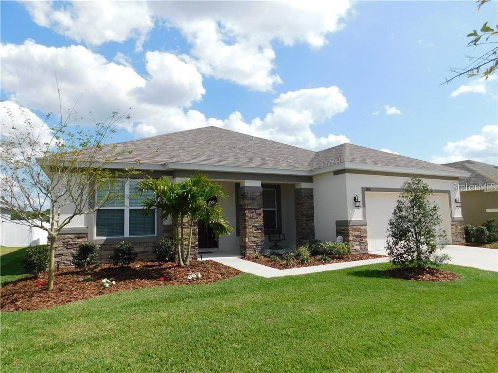 6358 SPARKLING WAY WESLEY CHAPEL, FL 33545