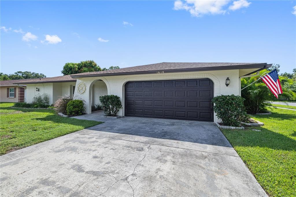 1610 MONTEREY DRIVE