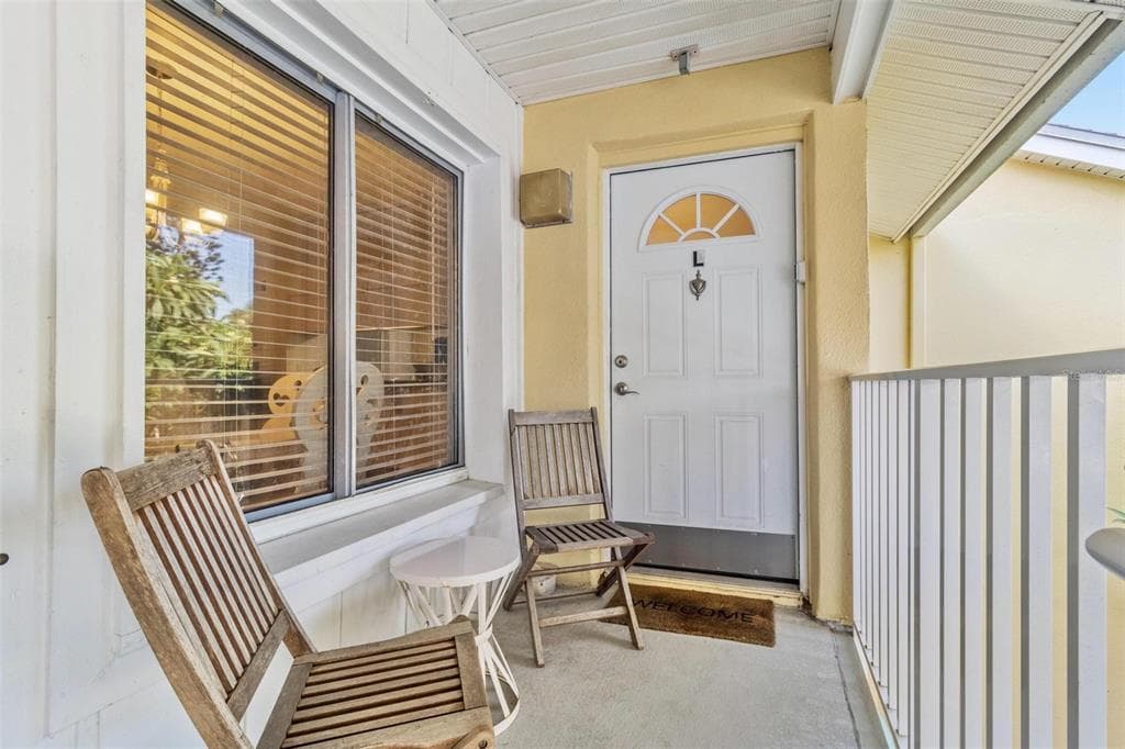 3680 42ND WAY S UNIT L ST PETERSBURG, FL 33711