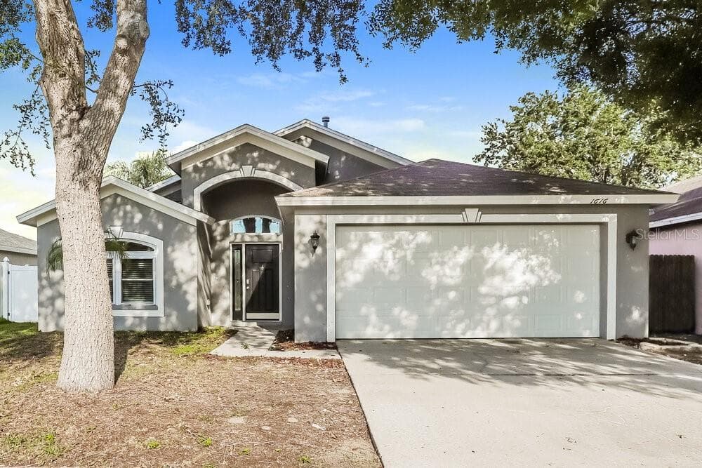 1616 HULETT DRIVE BRANDON, FL 33511