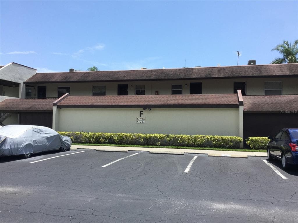 1100 E BAY DRIVE UNIT 60 LARGO, FL 33770