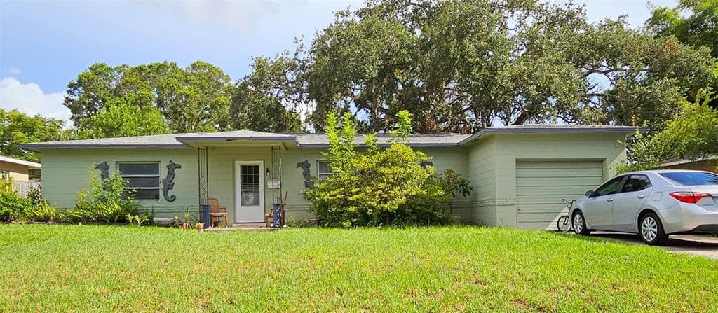 5250 24TH TERRACE N ST PETERSBURG, FL 33710