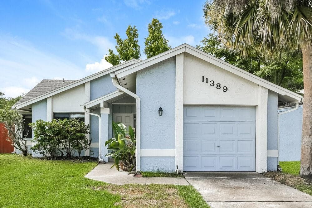 11389 DARLINGTON DRIVE ORLANDO, FL 32837