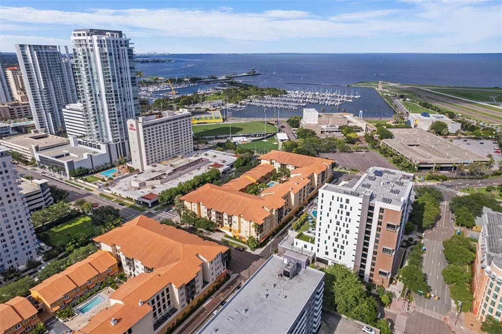 100 4TH AVENUE S UNIT 215 ST PETERSBURG, FL 33701