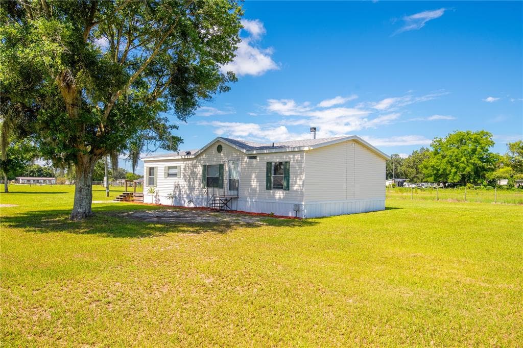 3417 DRUM ROAD ZEPHYRHILLS, FL 33541