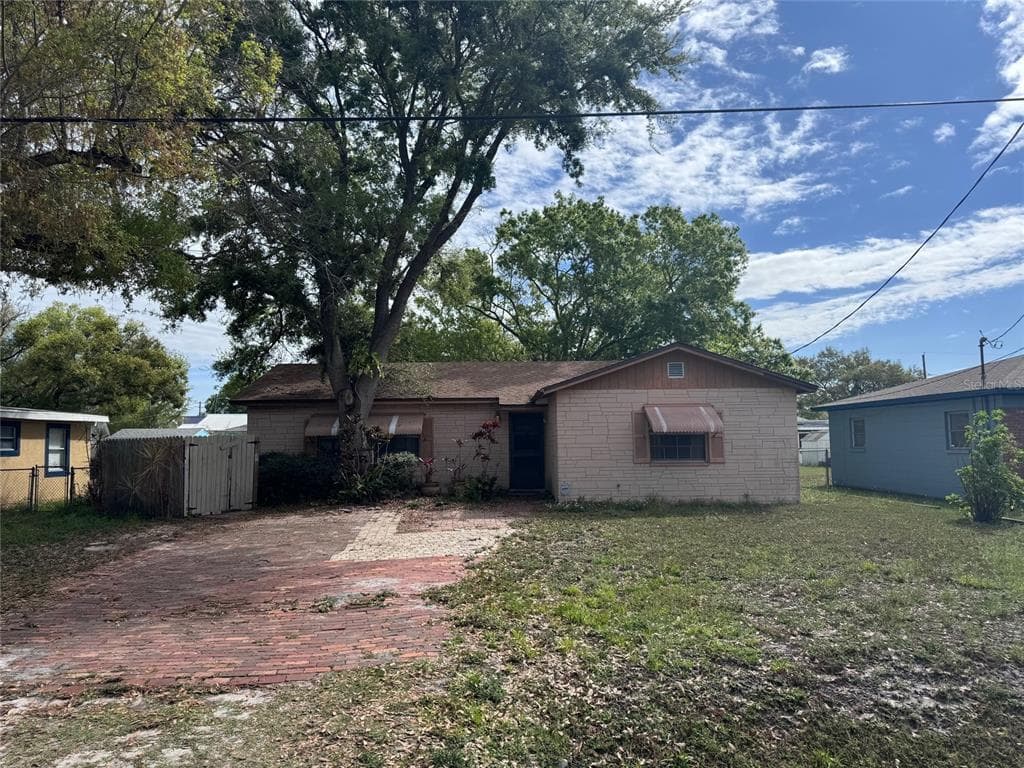 6228 S CHURCH AVENUE TAMPA, FL 33616