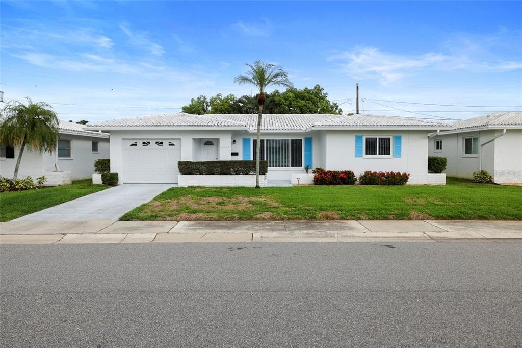 4517 101ST AVENUE N Unit 2 PINELLAS PARK, FL 33782