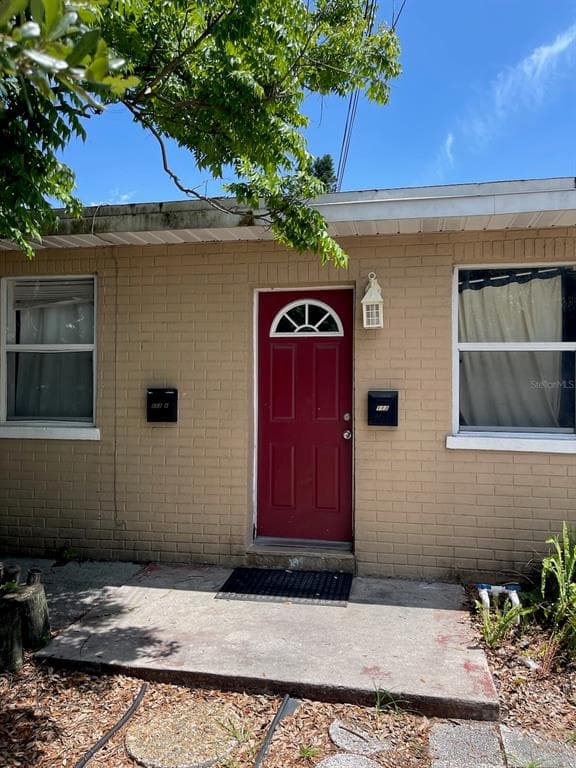 113 NE LINCOLN CIRCLE N UNIT A ST PETERSBURG, FL 33702