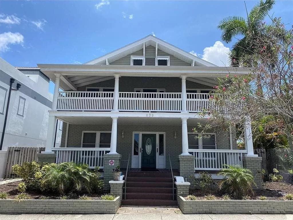 638 3RD AVENUE S UNIT 5 ST PETERSBURG, FL 33701