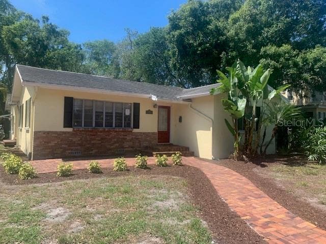 1300 28TH AVENUE N ST PETERSBURG, FL 33704
