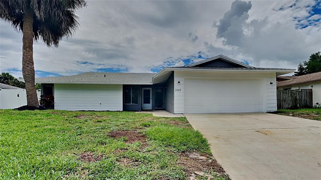 1949 ONTARIO CIRCLE S MELBOURNE, FL 32935