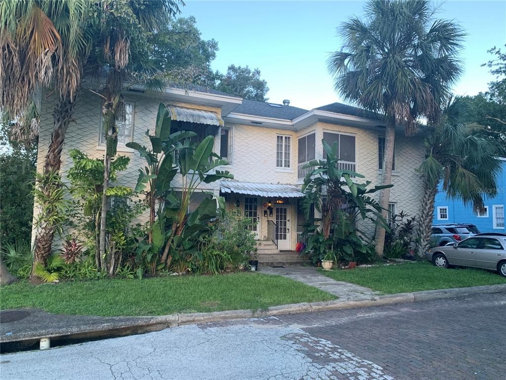 702 WINFREE AVENUE LAKELAND, FL 33801