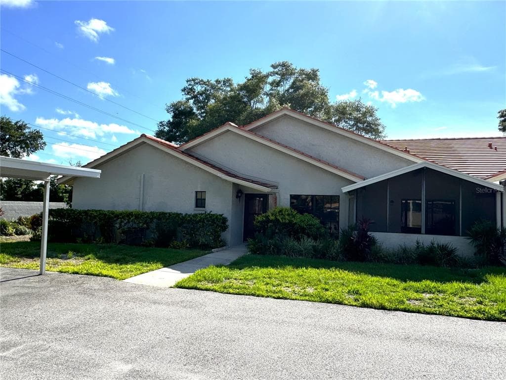2285 CITRUS COURT CLEARWATER, FL 33763