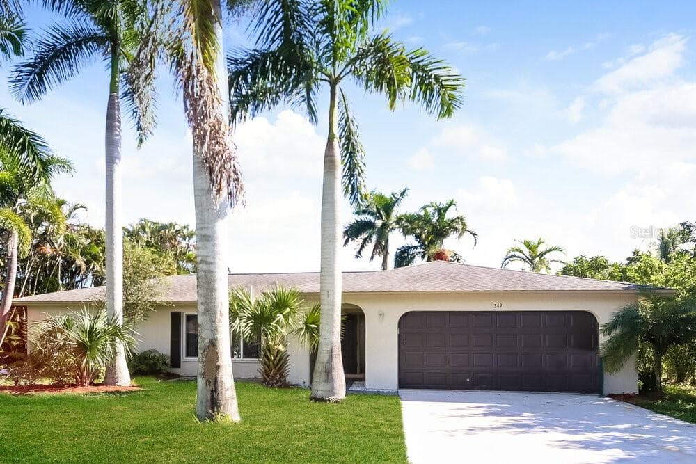 349 BAY MEADOWS DRIVE NAPLES, FL 34113