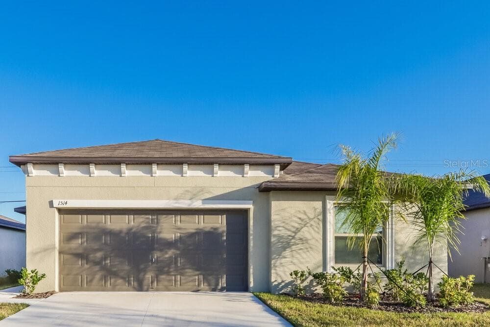 1514 BLUE ROSE DRIVE RUSKIN, FL 33570