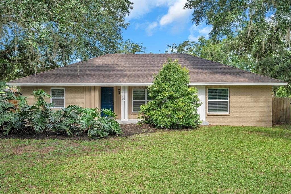 18502 WALKER ROAD LUTZ, FL 33549