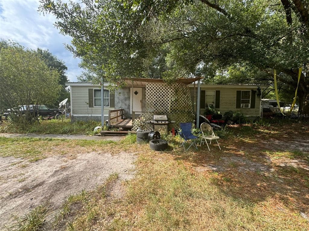 26105 GLENWOOD DRIVE WESLEY CHAPEL, FL 33544
