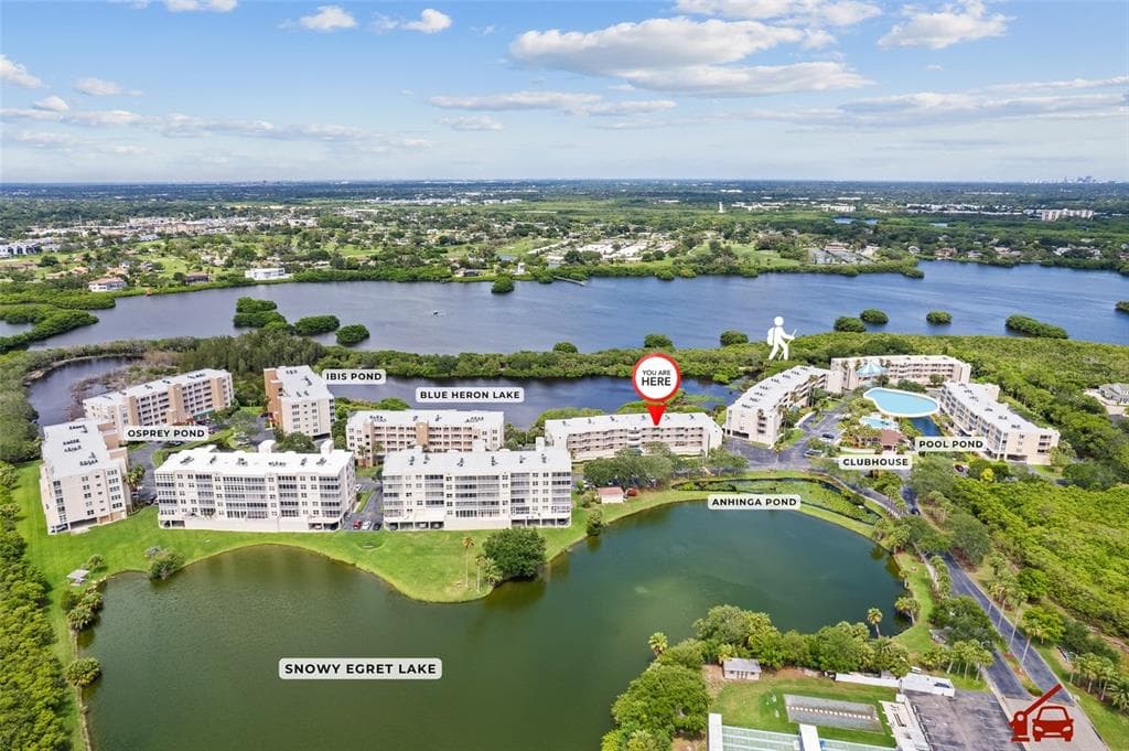 6399 SHORELINE DR UNIT 4204 ST PETERSBURG, FL 33708