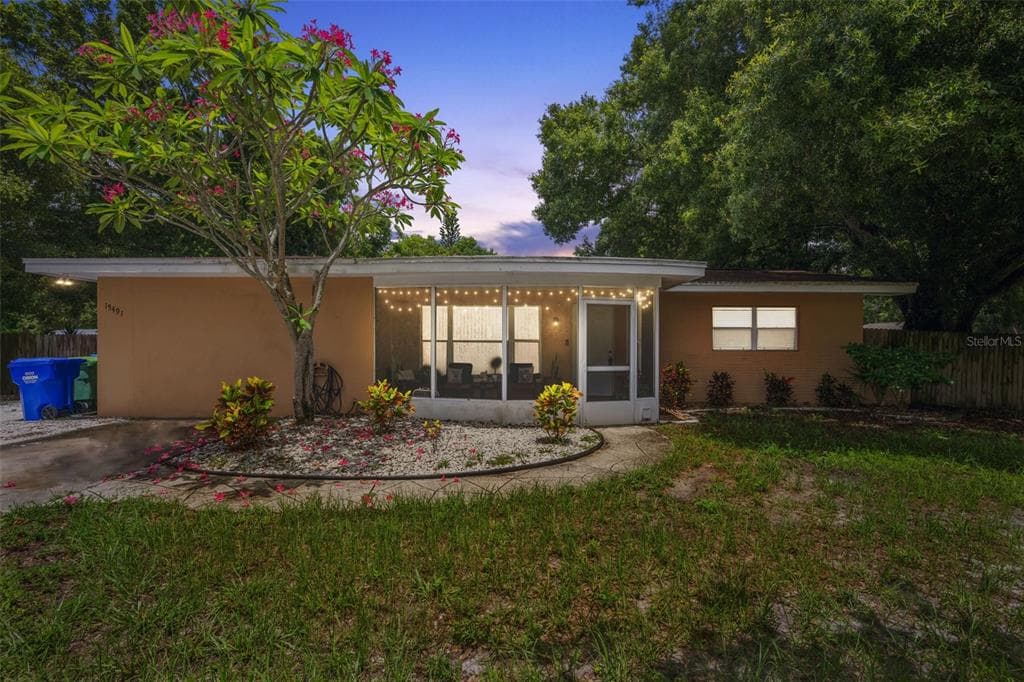 15491 WESTMINISTER AVENUE CLEARWATER, FL 33760