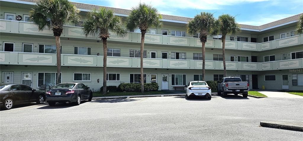 2386 SUMATRAN WAY UNIT 60 CLEARWATER, FL 33763