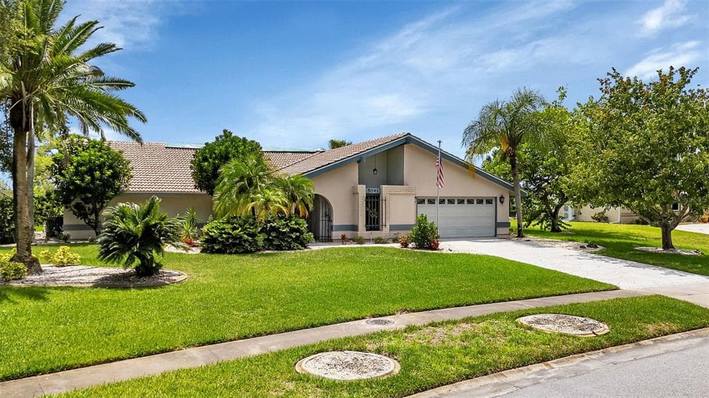 5041 RICHMOND TERRACE NORTH PORT, FL 34287