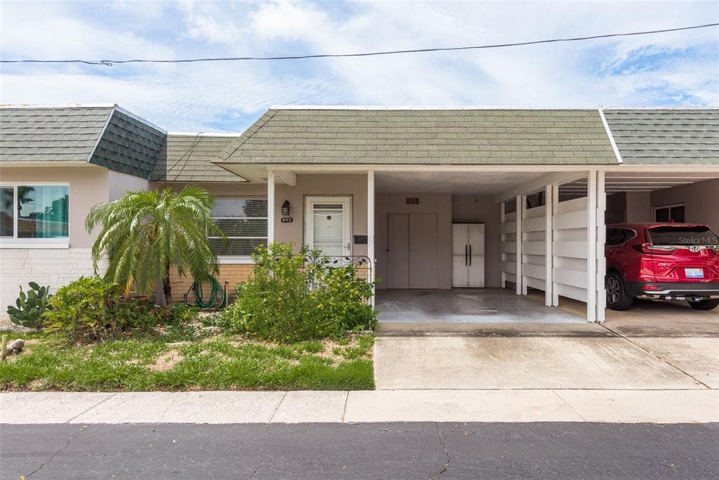 845 SKY LOCH DRIVE S DUNEDIN, FL 34698
