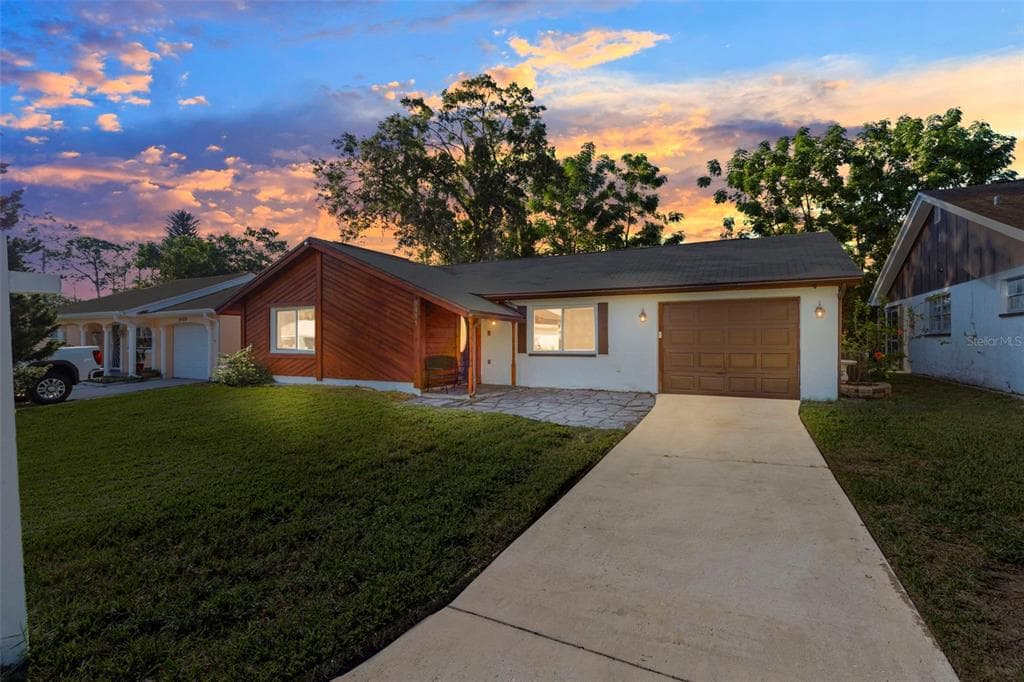 8411 HUNTING SADDLE DRIVE HUDSON, FL 34667