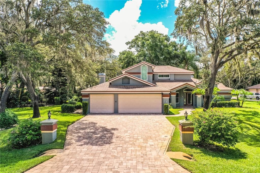 1706 LADY BOWERS TRAIL LAKELAND, FL 33809