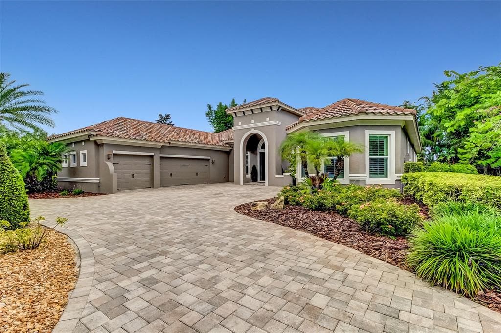 9227 TILLINGHAST DRIVE TAMPA, FL 33626