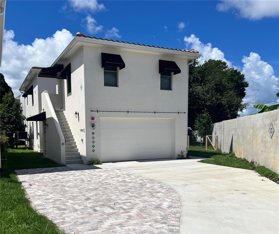 1905 W BRISTOL AVENUE UNIT 2 TAMPA, FL 33606