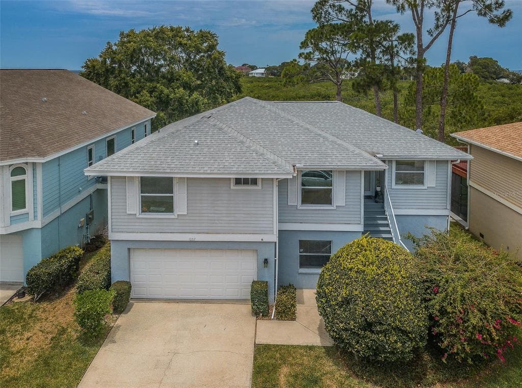 1057 S POINTE ALEXIS TARPON SPRINGS, FL 34689