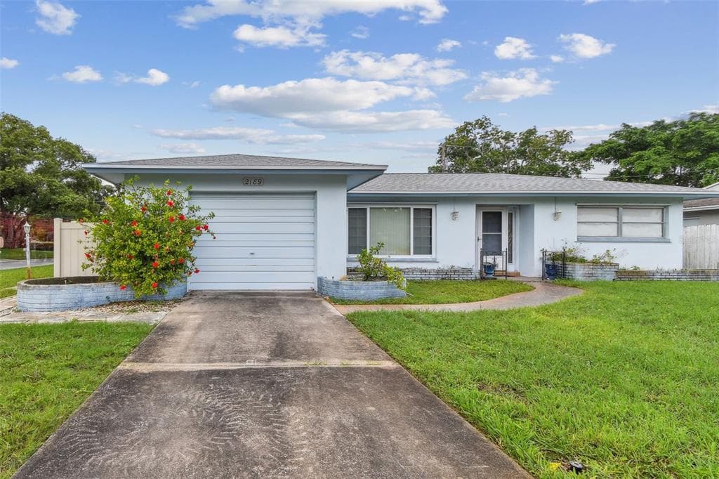 2189 PINE RIDGE DRIVE CLEARWATER, FL 33763