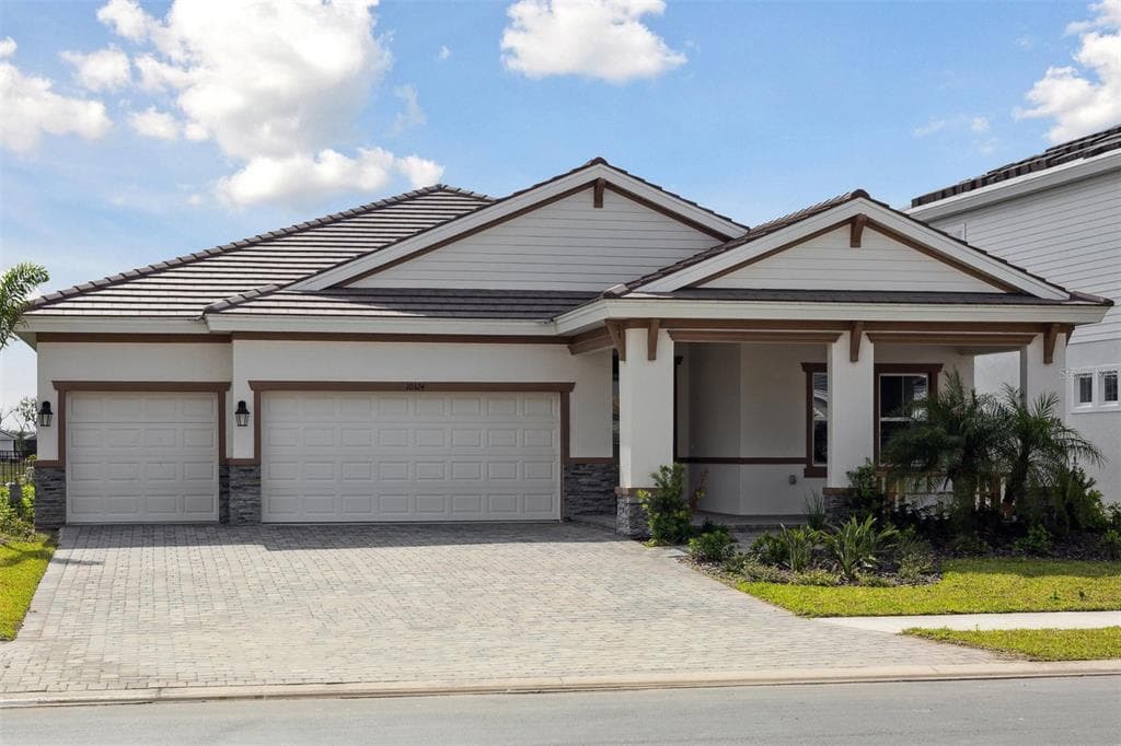 10324 LONGMEADOW AVENUE PARRISH, FL 34219