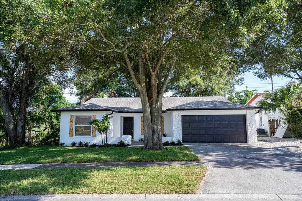 1810 WILLOW OAK DRIVE PALM HARBOR, FL 34683