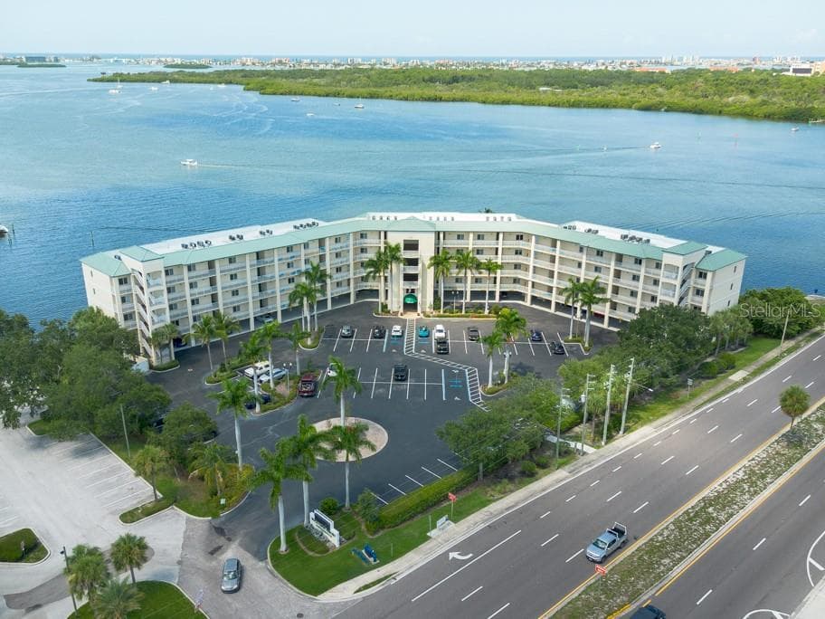 8800 BAY PINES BOULEVARD UNIT 111 ST PETERSBURG, FL 33709